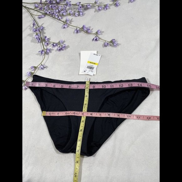 NWT‎ $58 Becca Loreto Ribbed Black Bikini Bottoms. SZ Medium - Picture 2 of 10